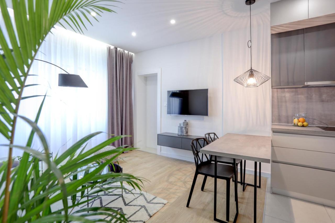 Apartments Hugo 2 Сплит Екстериор снимка