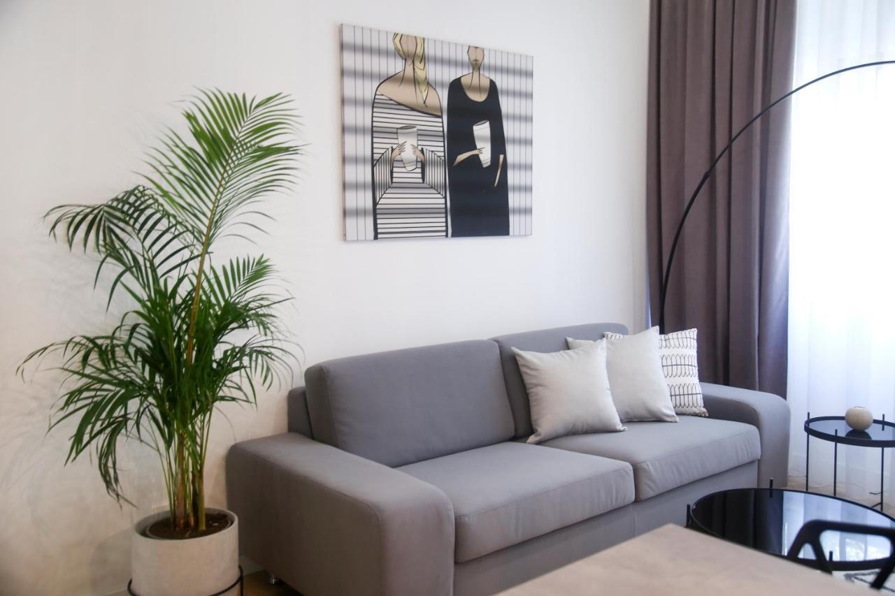 Apartments Hugo 2 Сплит Екстериор снимка